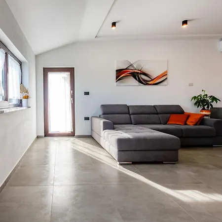 Gracija, A Charming In The Heart Of Istria Apartmán
